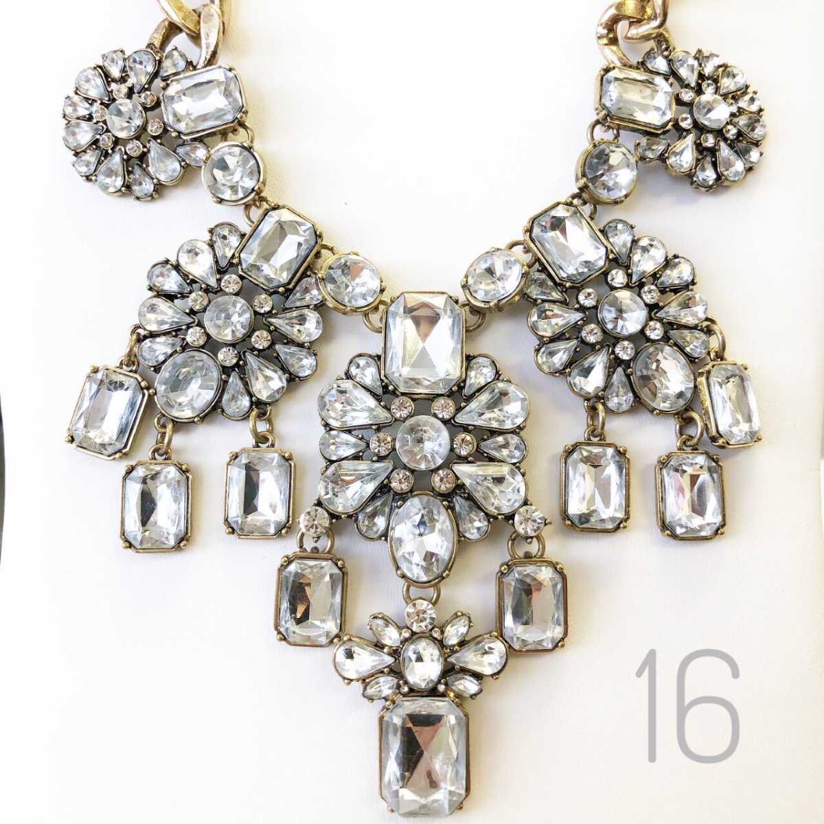 Statement necklace collection