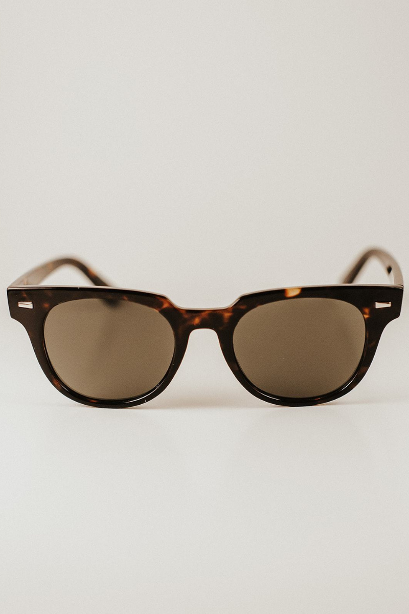 Willa Wayfarer Sunglasses
