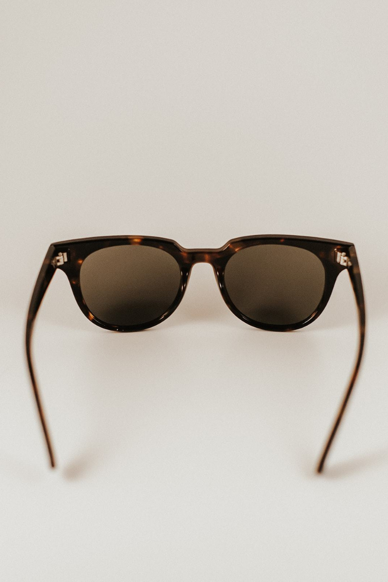 Willa Wayfarer Sunglasses