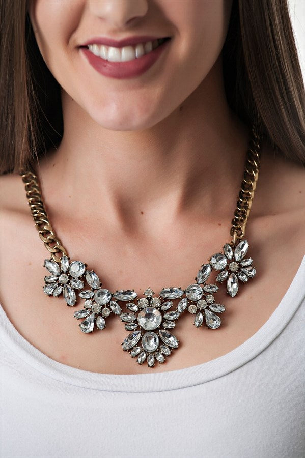 Statement necklace collection