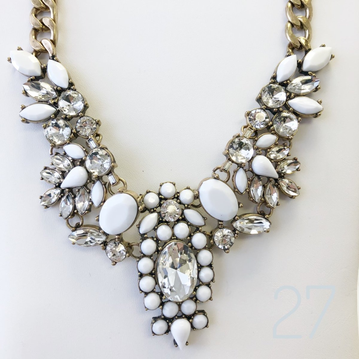 Statement necklace collection